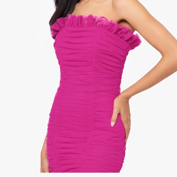 LONG STRAPLESS MESH RUFFLE DRESS - Picture 4 of 6